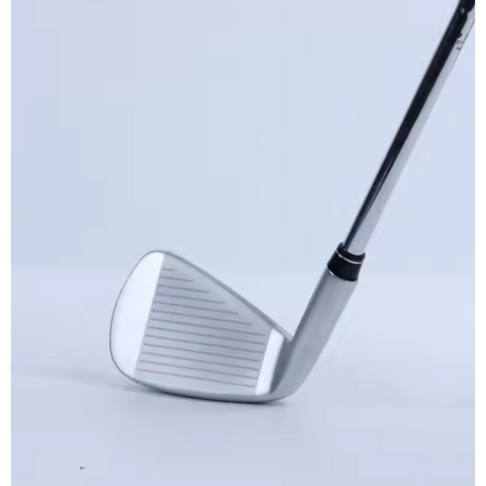 P790 Performance Golf Iron